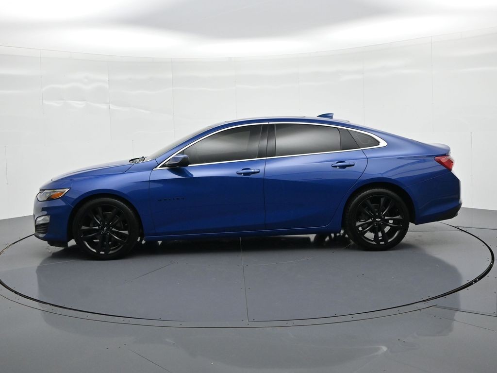 Chevrolet Malibu Vehicle Full-screen Gallery Image 09