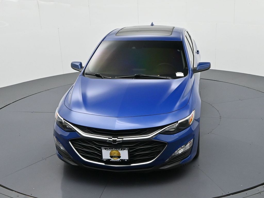 Chevrolet Malibu Vehicle Full-screen Gallery Image 15