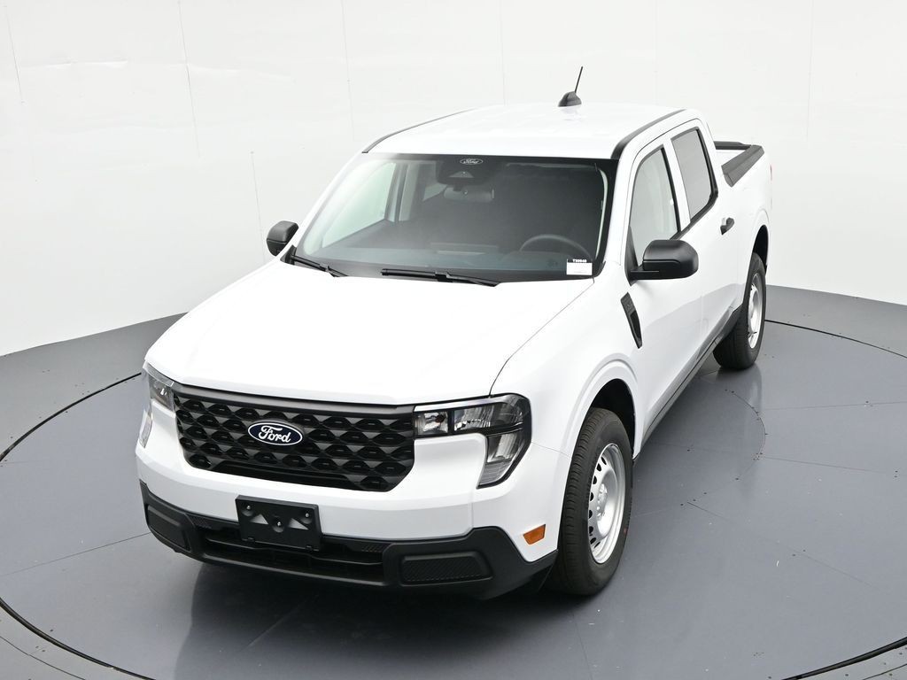 Ford Maverick Vehicle Full-screen Gallery Image 17