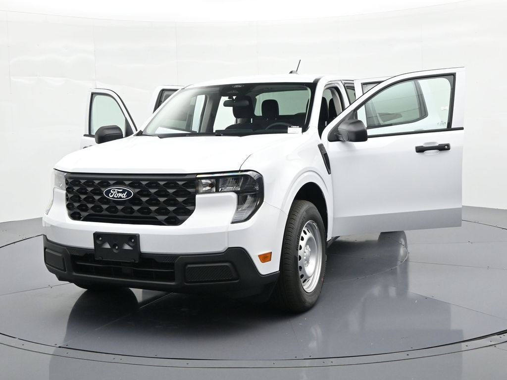 Ford Maverick Vehicle Full-screen Gallery Image 25