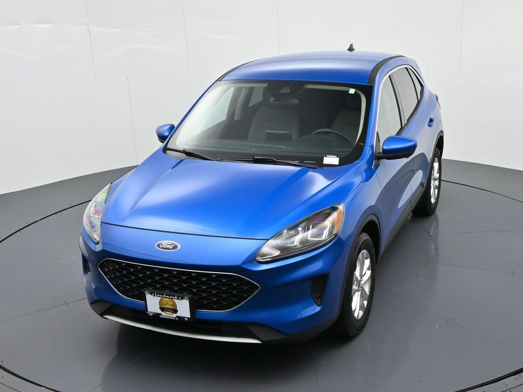Ford Escape Vehicle Full-screen Gallery Image 17