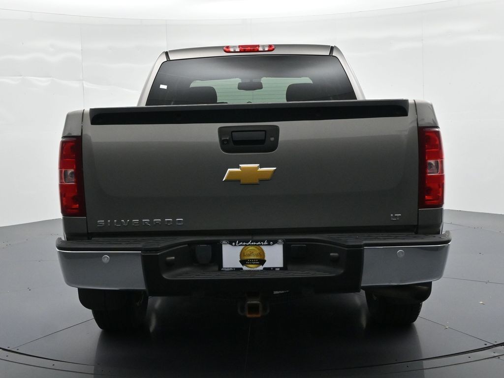 Chevrolet Silverado 1500 Vehicle Full-screen Gallery Image 07