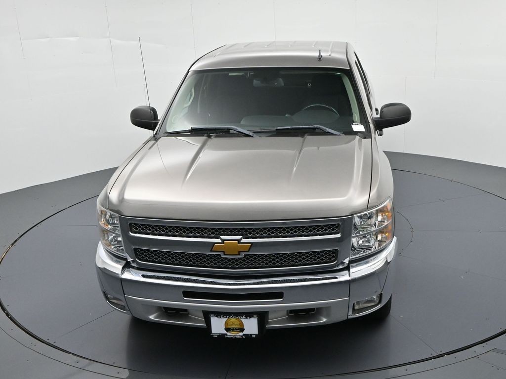 Chevrolet Silverado 1500 Vehicle Full-screen Gallery Image 15