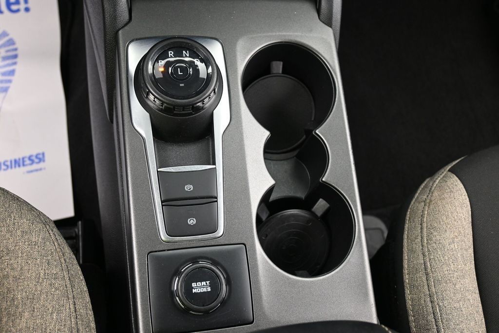 Ford Bronco Sport Vehicle Full-screen Gallery Image 12