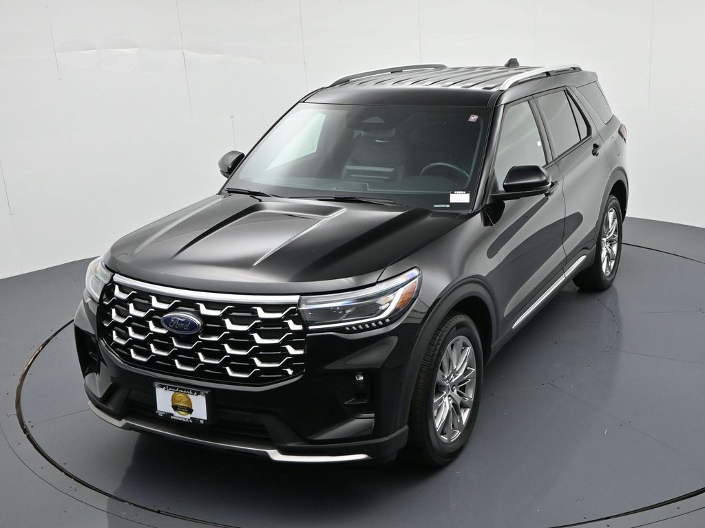 Ford Explorer Vehicle Full-screen Gallery Image 20