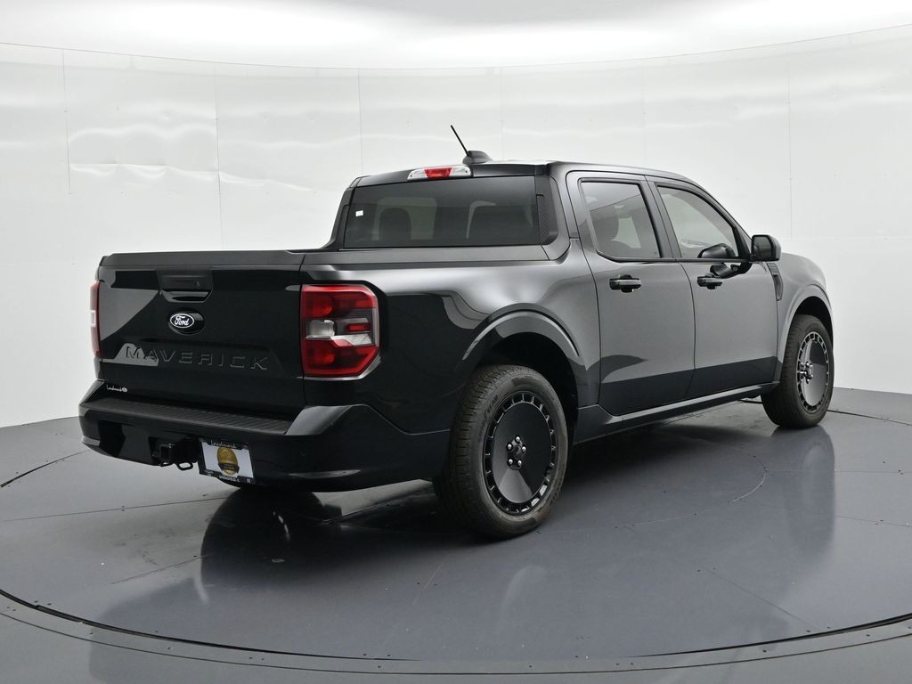 Ford Maverick Vehicle Full-screen Gallery Image 6