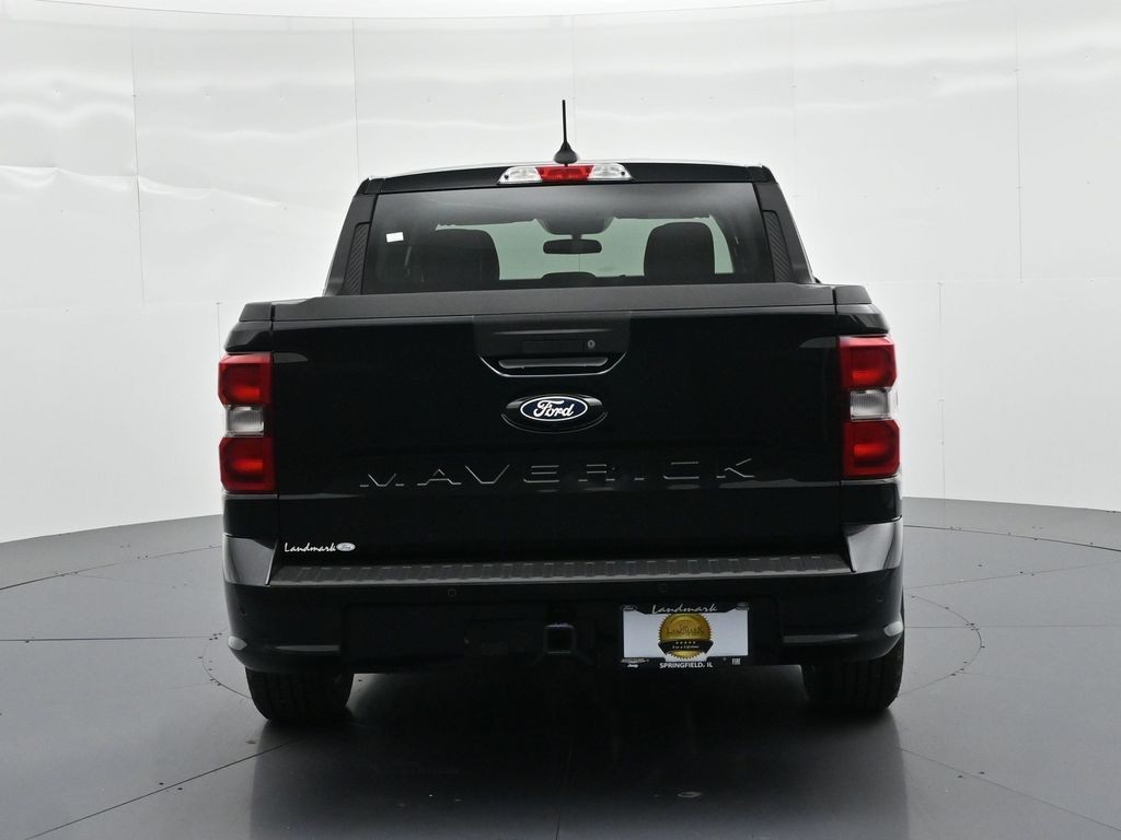 Ford Maverick Vehicle Full-screen Gallery Image 7