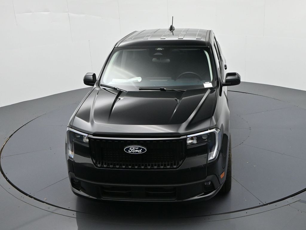 Ford Maverick Vehicle Full-screen Gallery Image 16