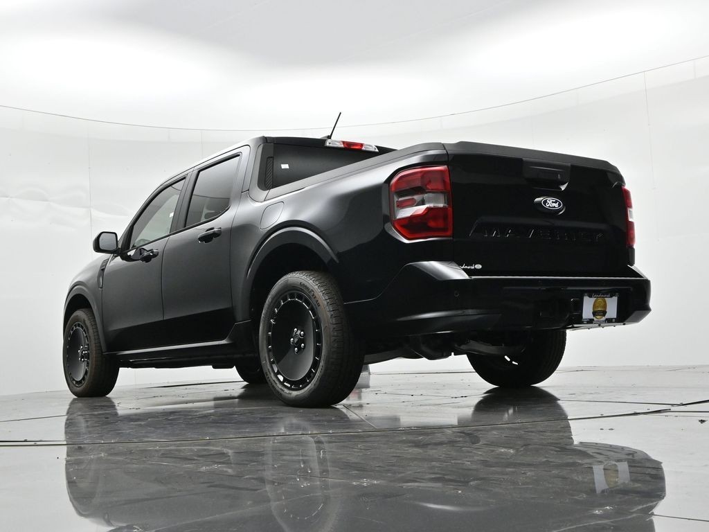 Ford Maverick Vehicle Full-screen Gallery Image 19
