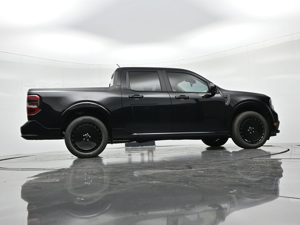 Ford Maverick Vehicle Full-screen Gallery Image 22