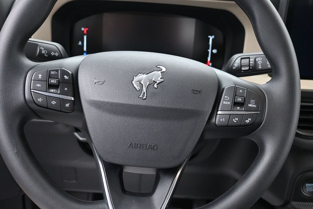 Ford Bronco Sport Vehicle Full-screen Gallery Image 14