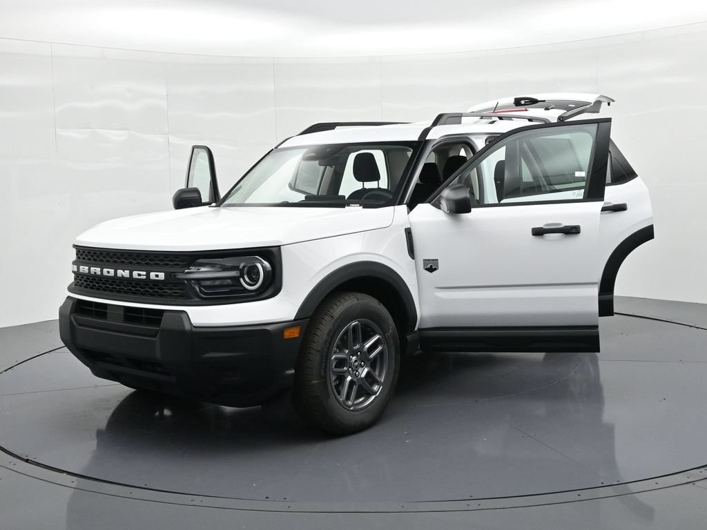 Ford Bronco Sport Vehicle Full-screen Gallery Image 27