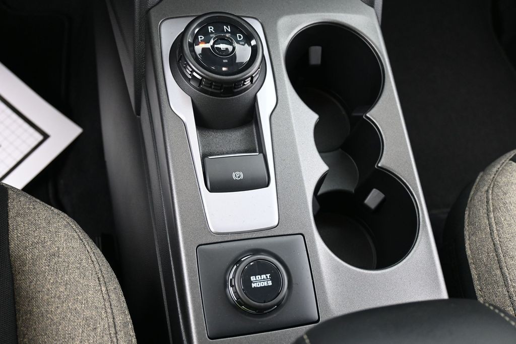 Ford Bronco Sport Vehicle Full-screen Gallery Image 12