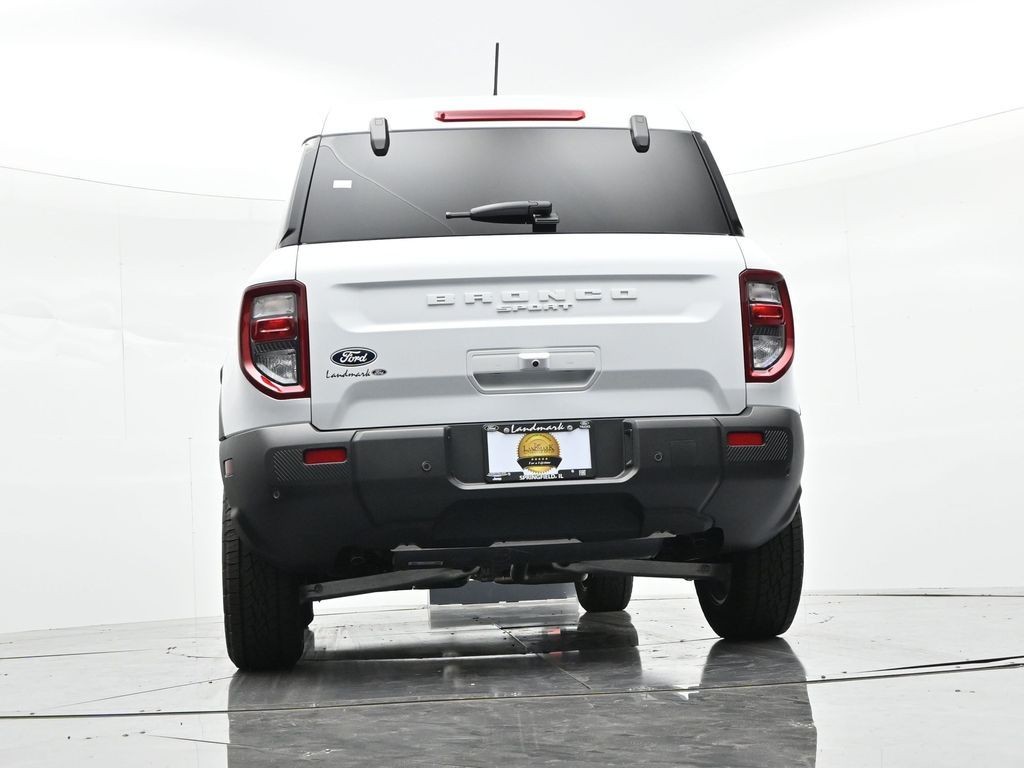 Ford Bronco Sport Vehicle Full-screen Gallery Image 20