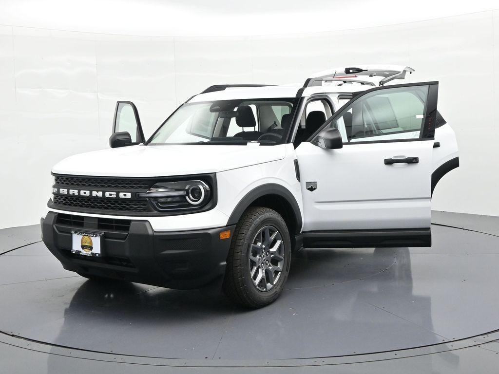 Ford Bronco Sport Vehicle Full-screen Gallery Image 25