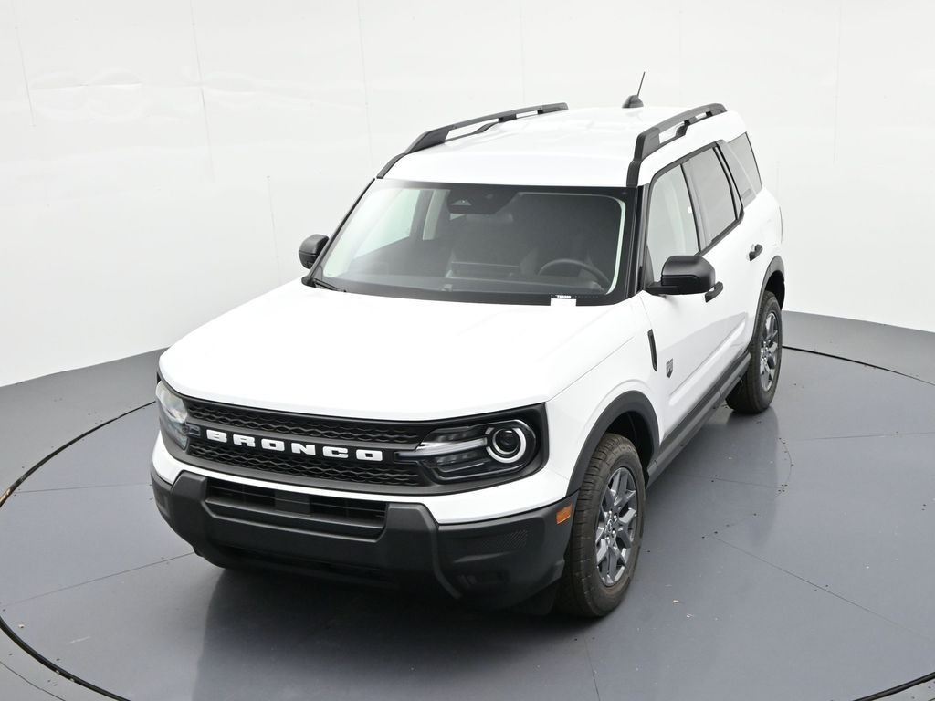 Ford Bronco Sport Vehicle Full-screen Gallery Image 17