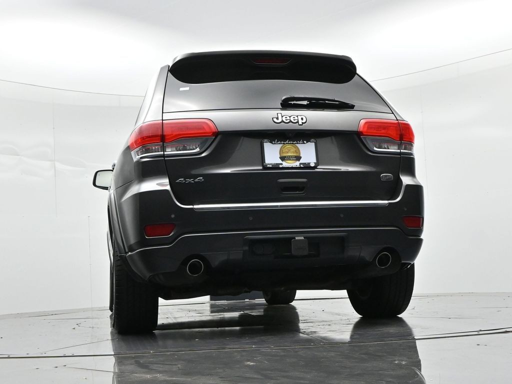 Jeep Grand Cherokee Vehicle Full-screen Gallery Image 20