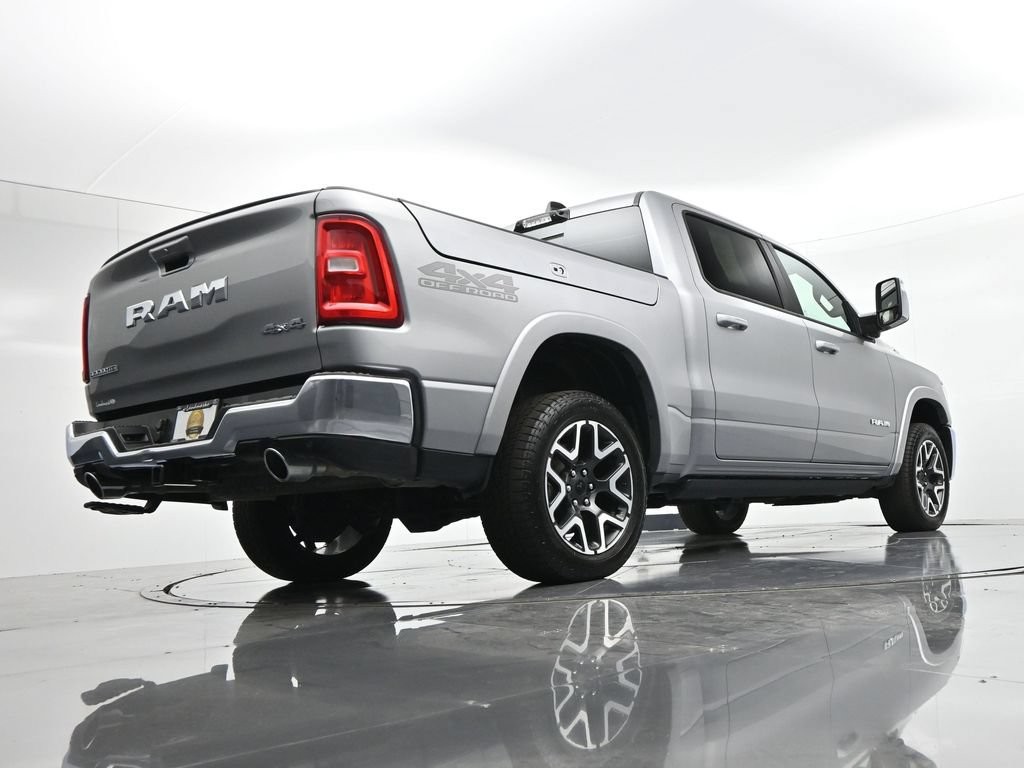 Ram 1500 Vehicle Full-screen Gallery Image 22