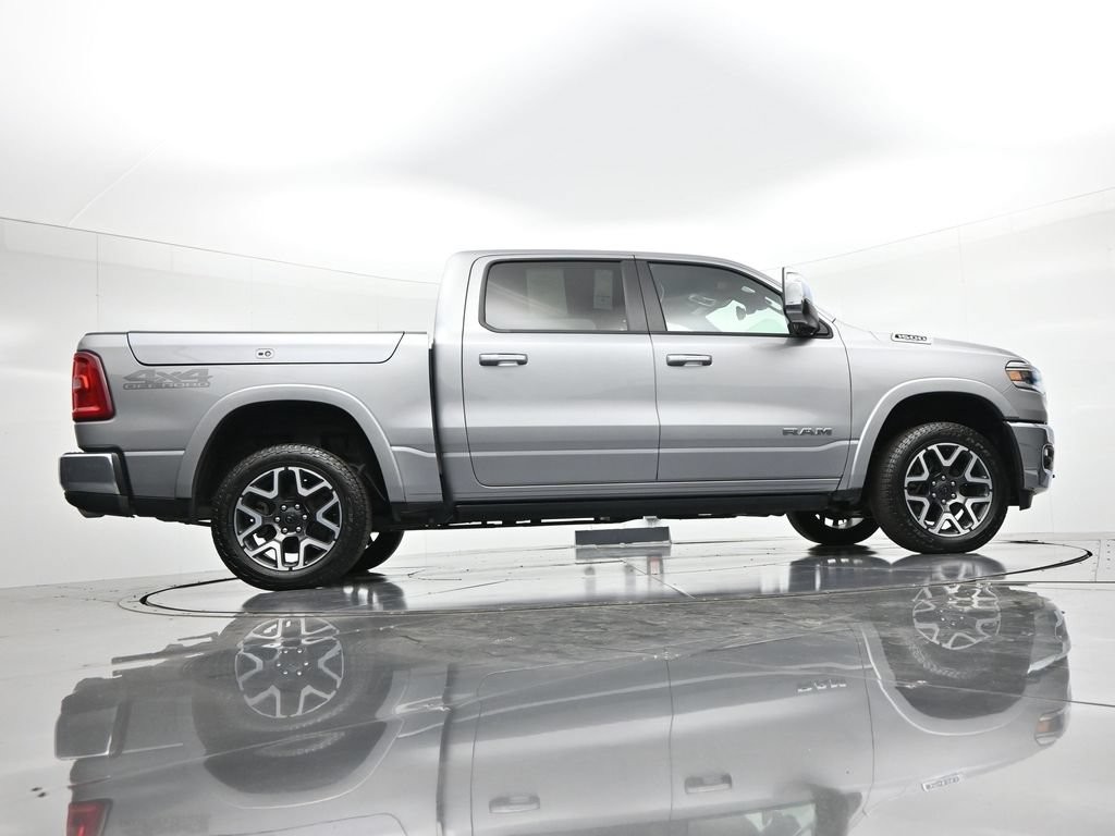 Ram 1500 Vehicle Full-screen Gallery Image 23