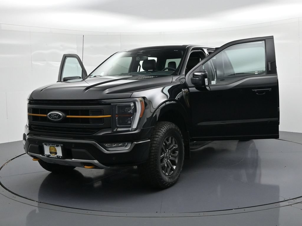 Ford F-150 Vehicle Full-screen Gallery Image 25
