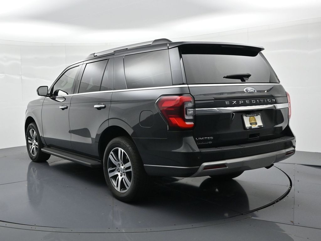 Ford Expedition Vehicle Full-screen Gallery Image 8
