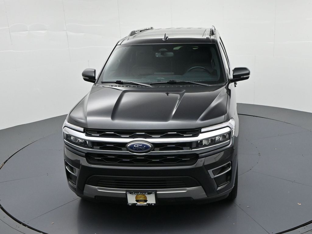 Ford Expedition Vehicle Full-screen Gallery Image 20