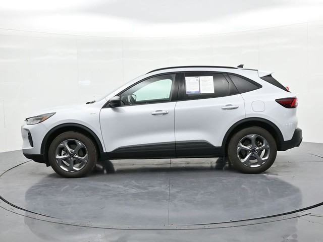 2025 Ford Escape ST-Line - Photo 9