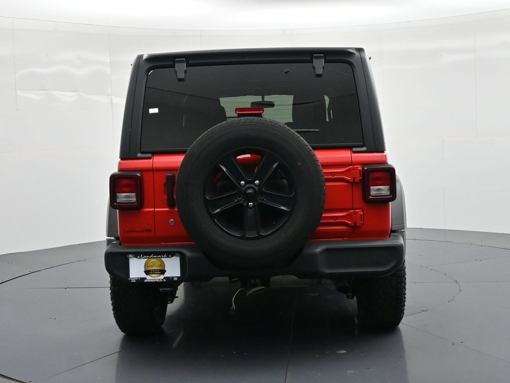Jeep Wrangler Unlimited Vehicle Full-screen Gallery Image 7