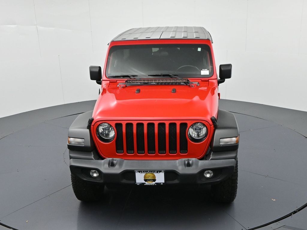 Jeep Wrangler Unlimited Vehicle Full-screen Gallery Image 16