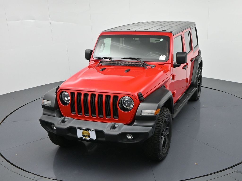 Jeep Wrangler Unlimited Vehicle Full-screen Gallery Image 17