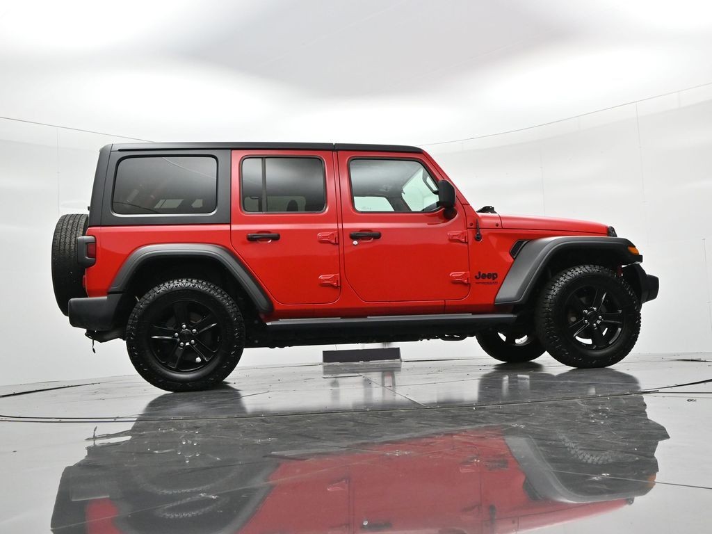 Jeep Wrangler Unlimited Vehicle Full-screen Gallery Image 22