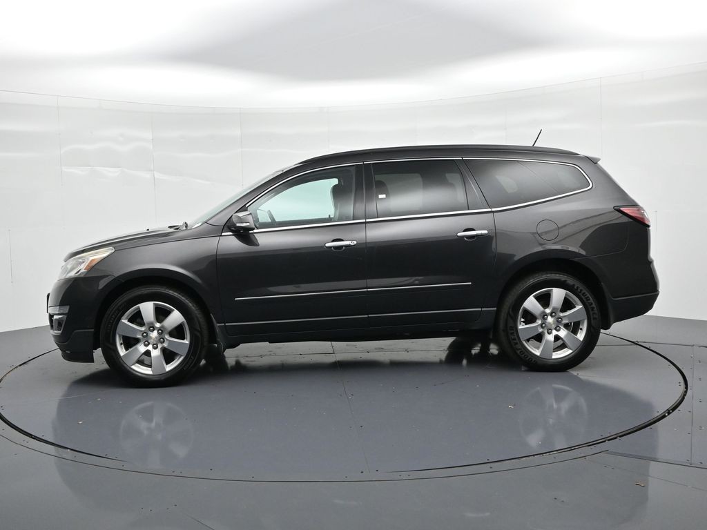 Chevrolet Traverse Vehicle Full-screen Gallery Image 9