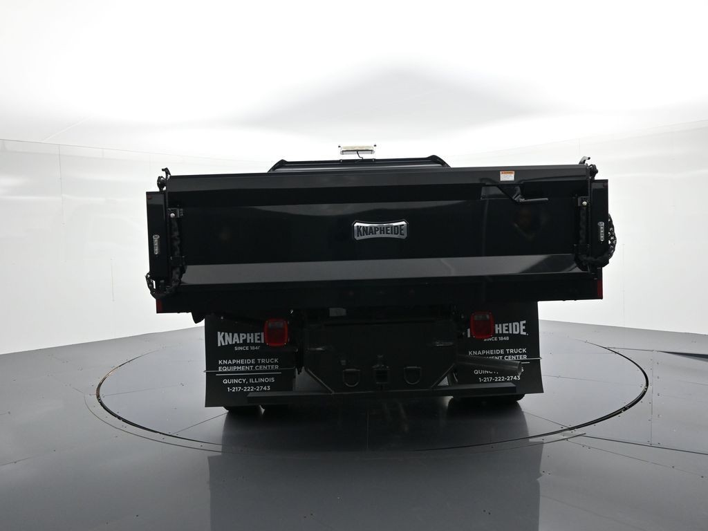 Ford Super Duty F-350 DRW Vehicle Full-screen Gallery Image 7