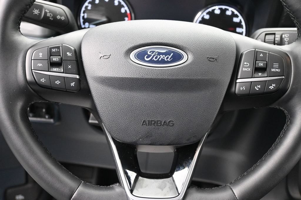 Ford Maverick Vehicle Full-screen Gallery Image 13