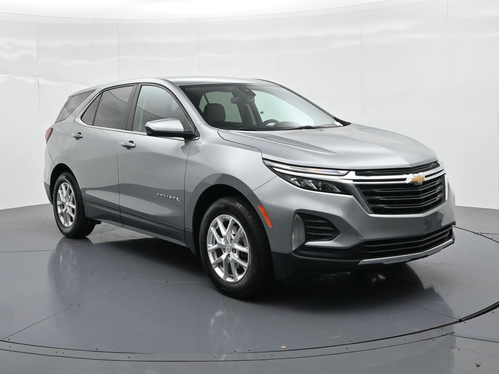 Chevrolet Equinox Vehicle Full-screen Gallery Image 4