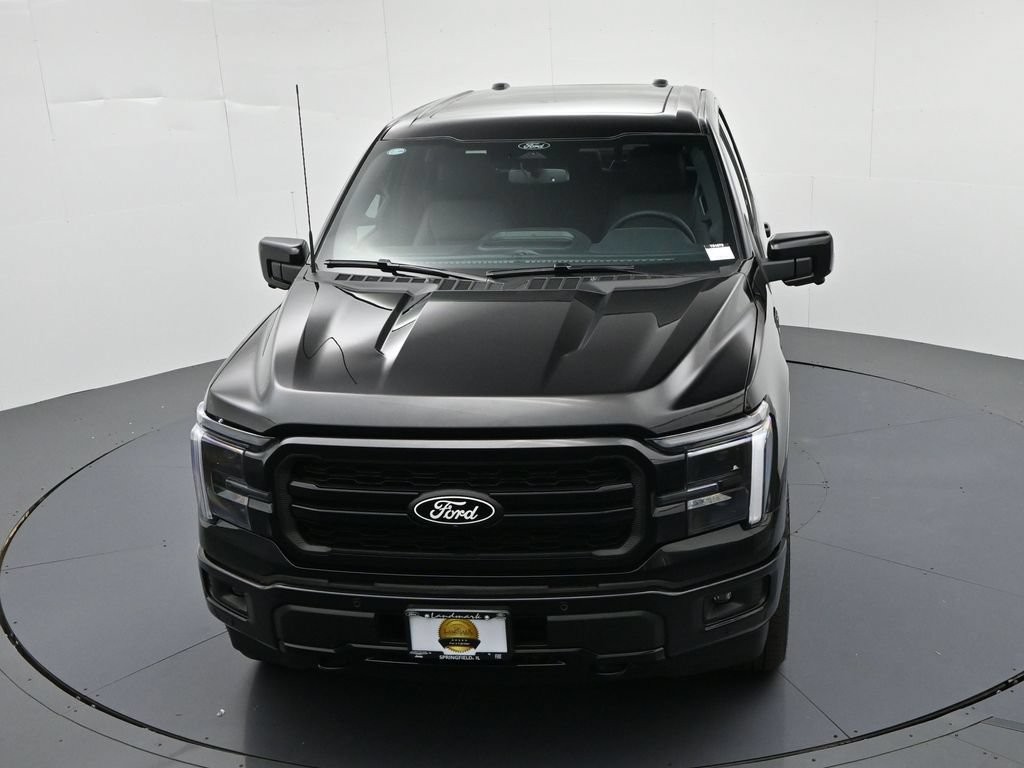 Ford F-150 Vehicle Full-screen Gallery Image 17