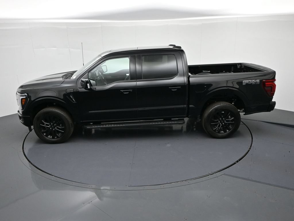 Ford F-150 Vehicle Full-screen Gallery Image 19