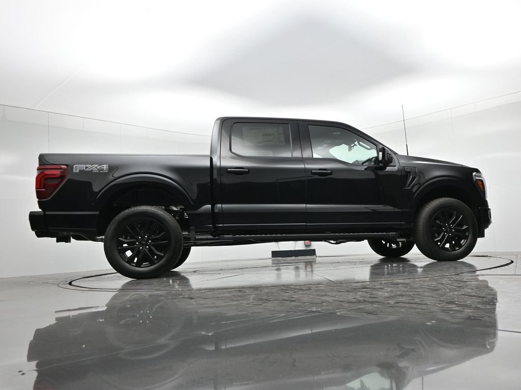 Ford F-150 Vehicle Full-screen Gallery Image 23