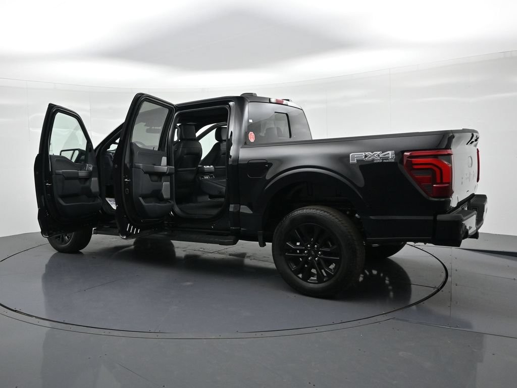 Ford F-150 Vehicle Full-screen Gallery Image 25