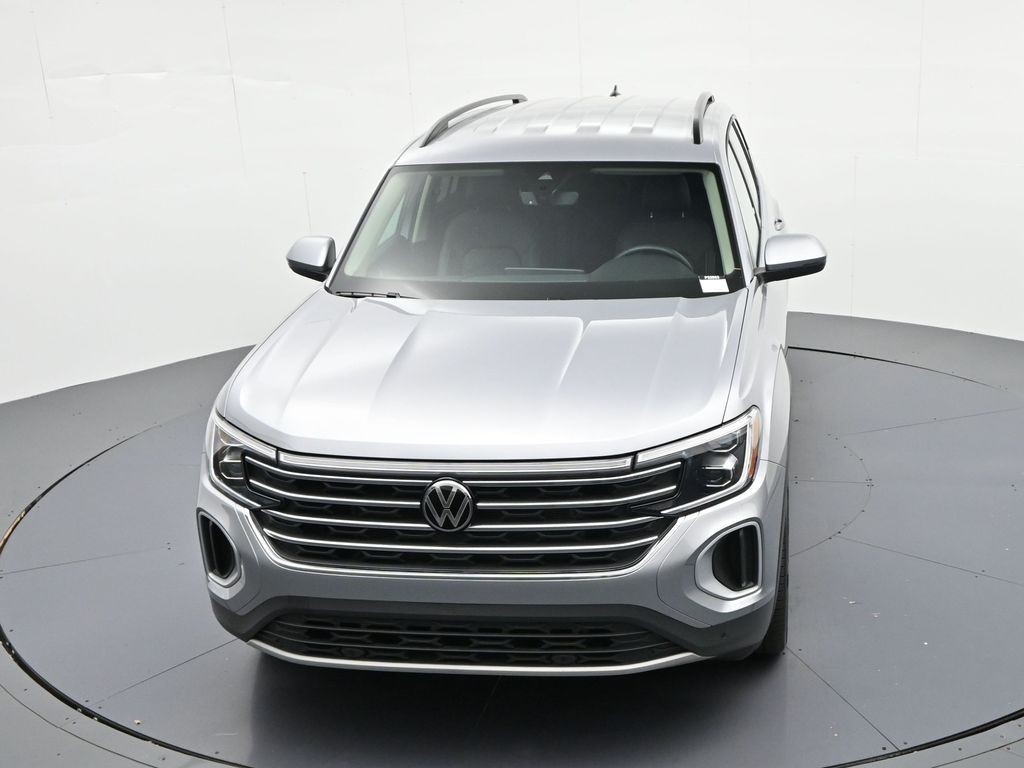 Volkswagen Atlas Vehicle Full-screen Gallery Image 17