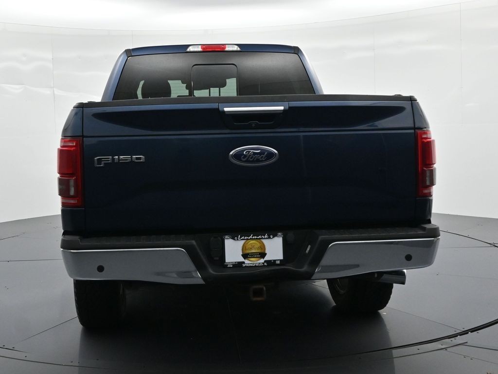 Ford F-150 Vehicle Full-screen Gallery Image 7
