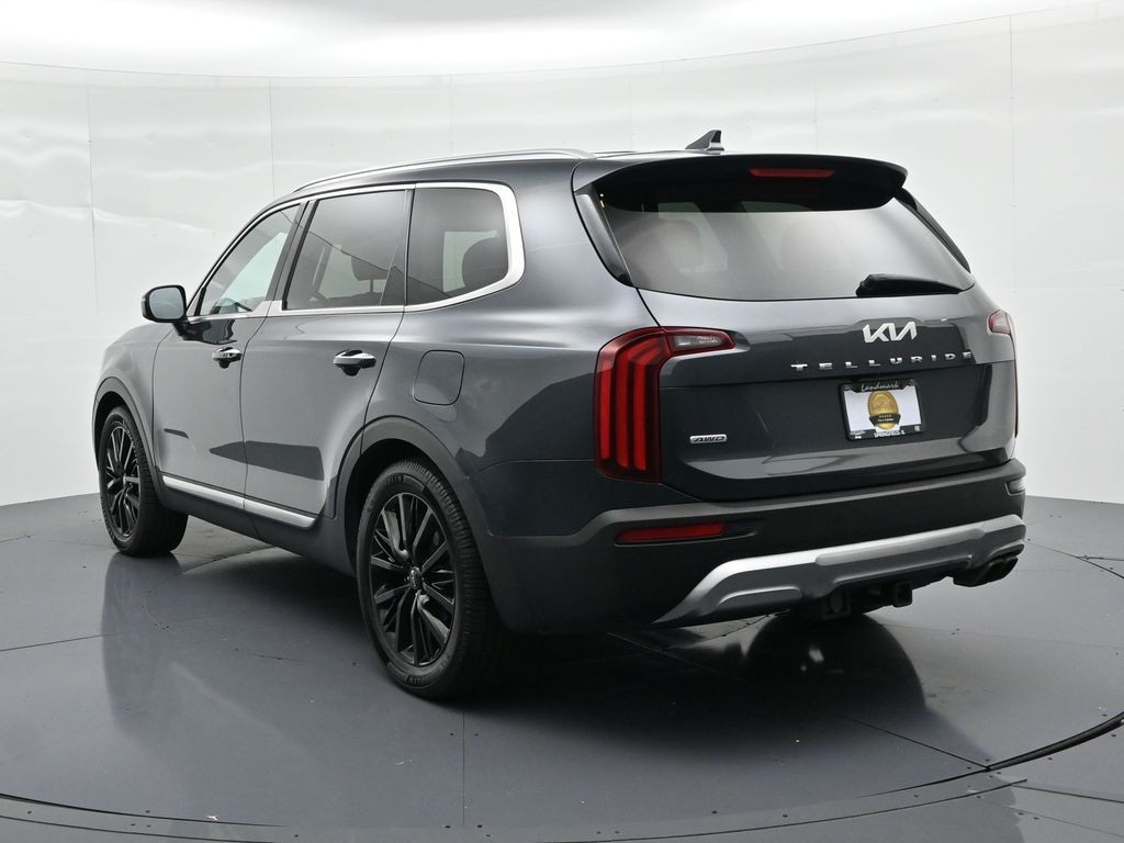 Kia Telluride Vehicle Full-screen Gallery Image 8