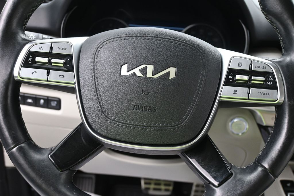 Kia Telluride Vehicle Full-screen Gallery Image 15