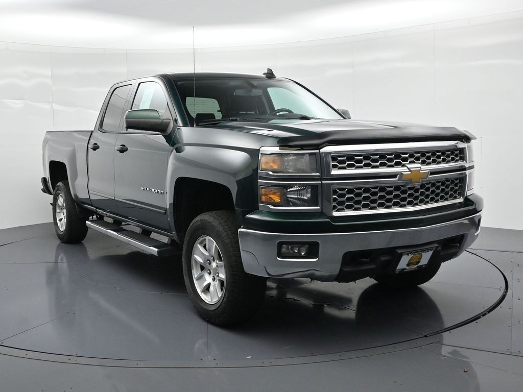 Chevrolet Silverado 1500 Vehicle Full-screen Gallery Image 4