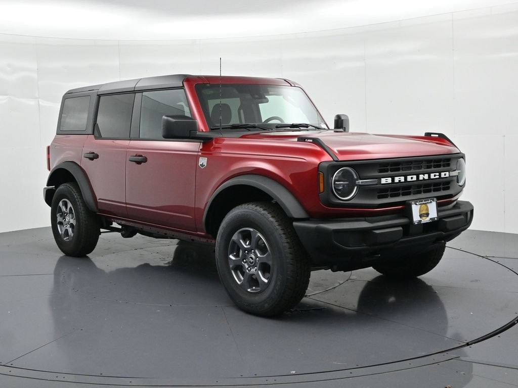 Ford Bronco Vehicle Full-screen Gallery Image 4