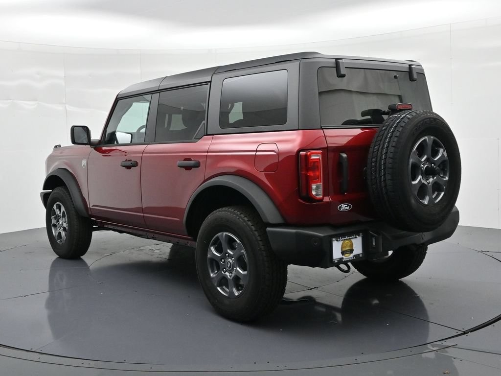 Ford Bronco Vehicle Full-screen Gallery Image 8