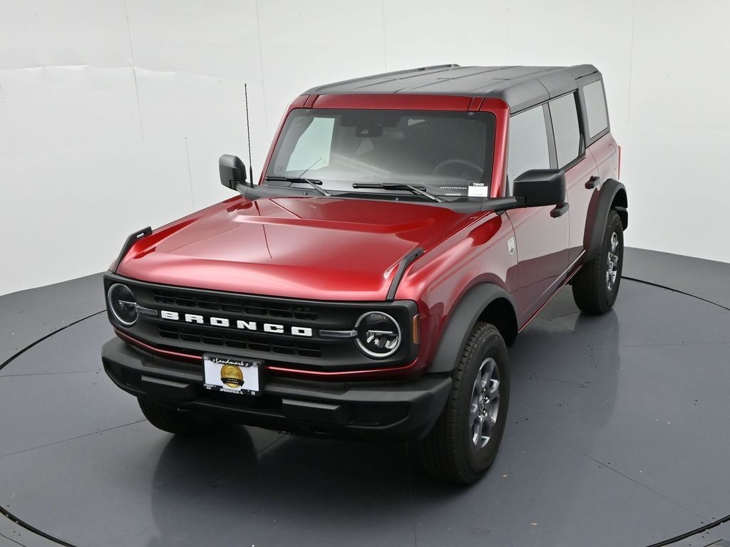 Ford Bronco Vehicle Full-screen Gallery Image 17