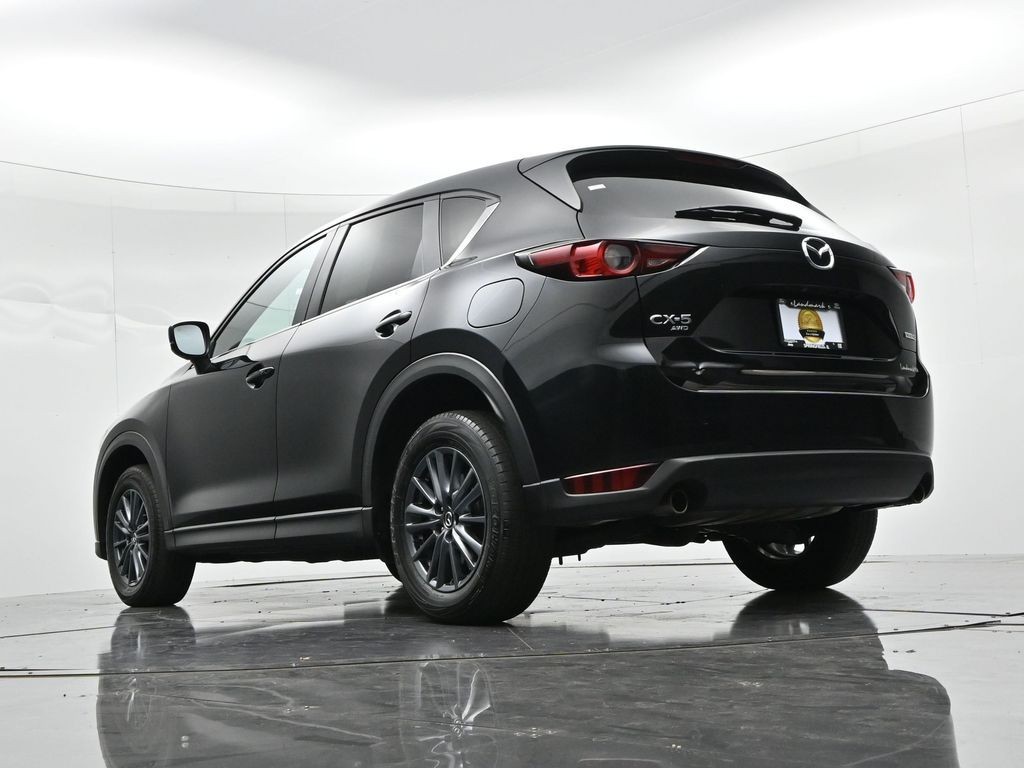 Mazda CX-5 Vehicle Full-screen Gallery Image 20