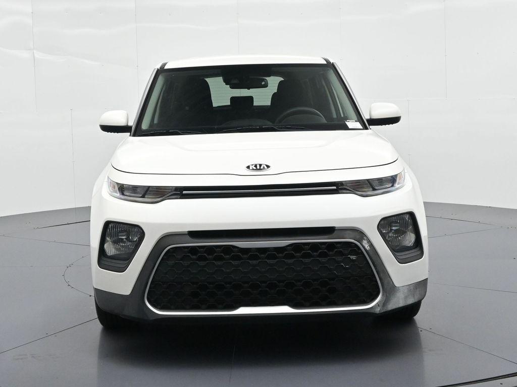 Kia Soul Vehicle Full-screen Gallery Image 3