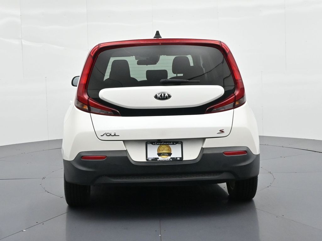 Kia Soul Vehicle Full-screen Gallery Image 7